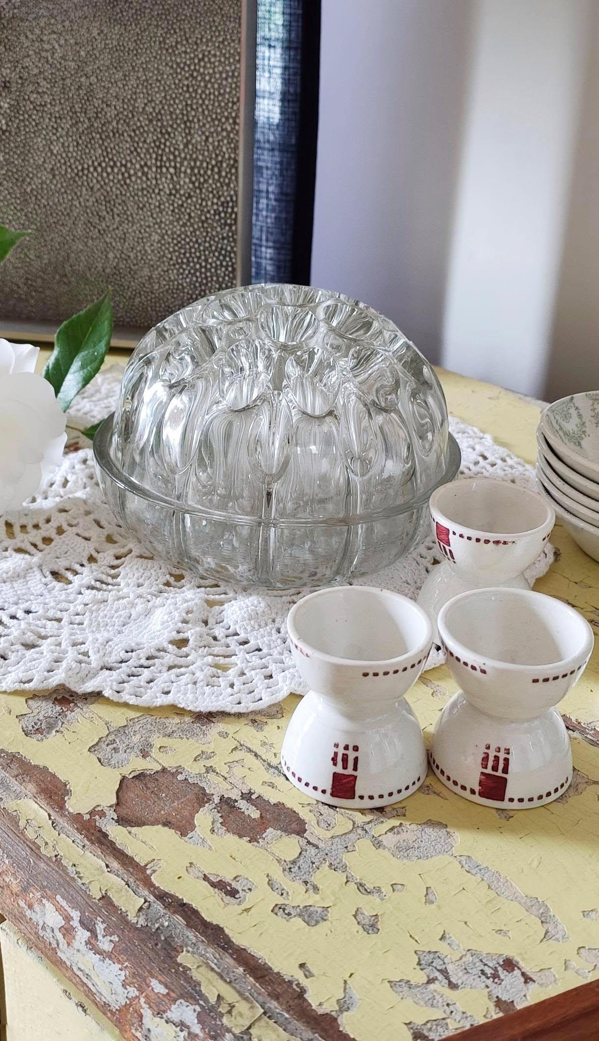Réservé - Très grand pique-fleurs en verre