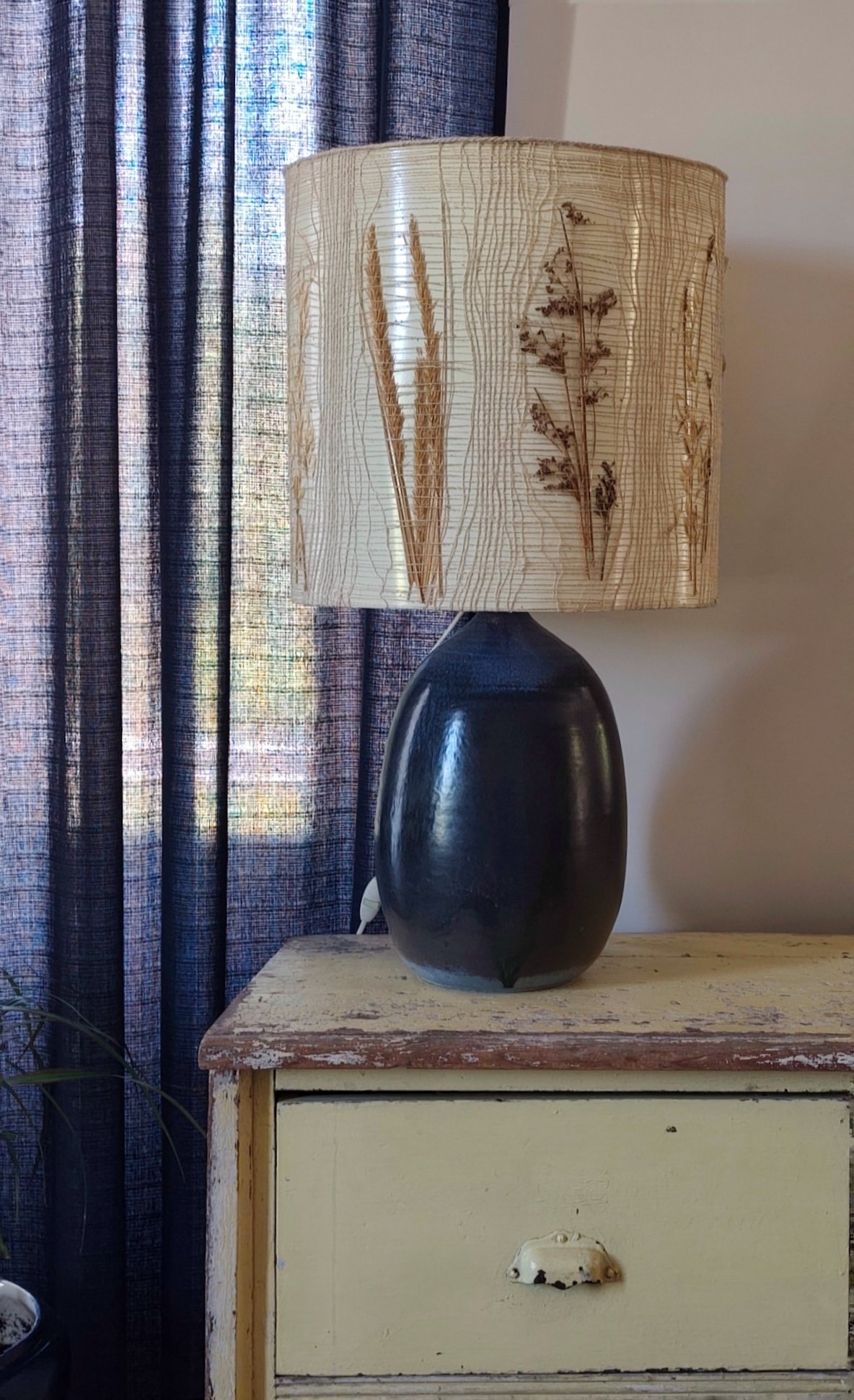 Lampe céramique vintage, abat-jour herbier – Image 2