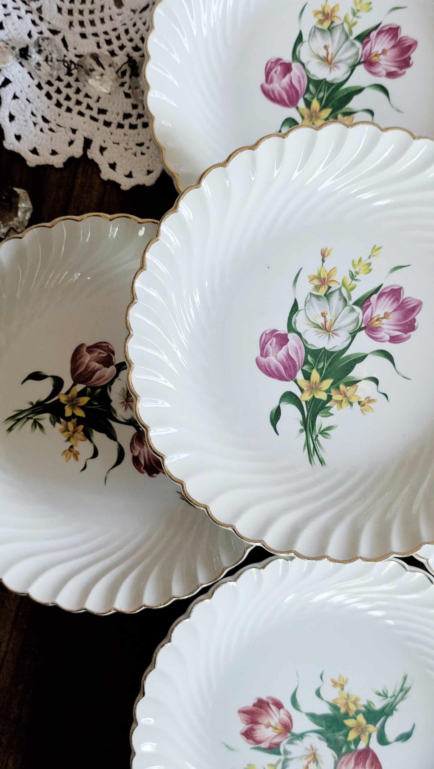 Lit de 6 petites assiettes/coupelles creuses – Image 2