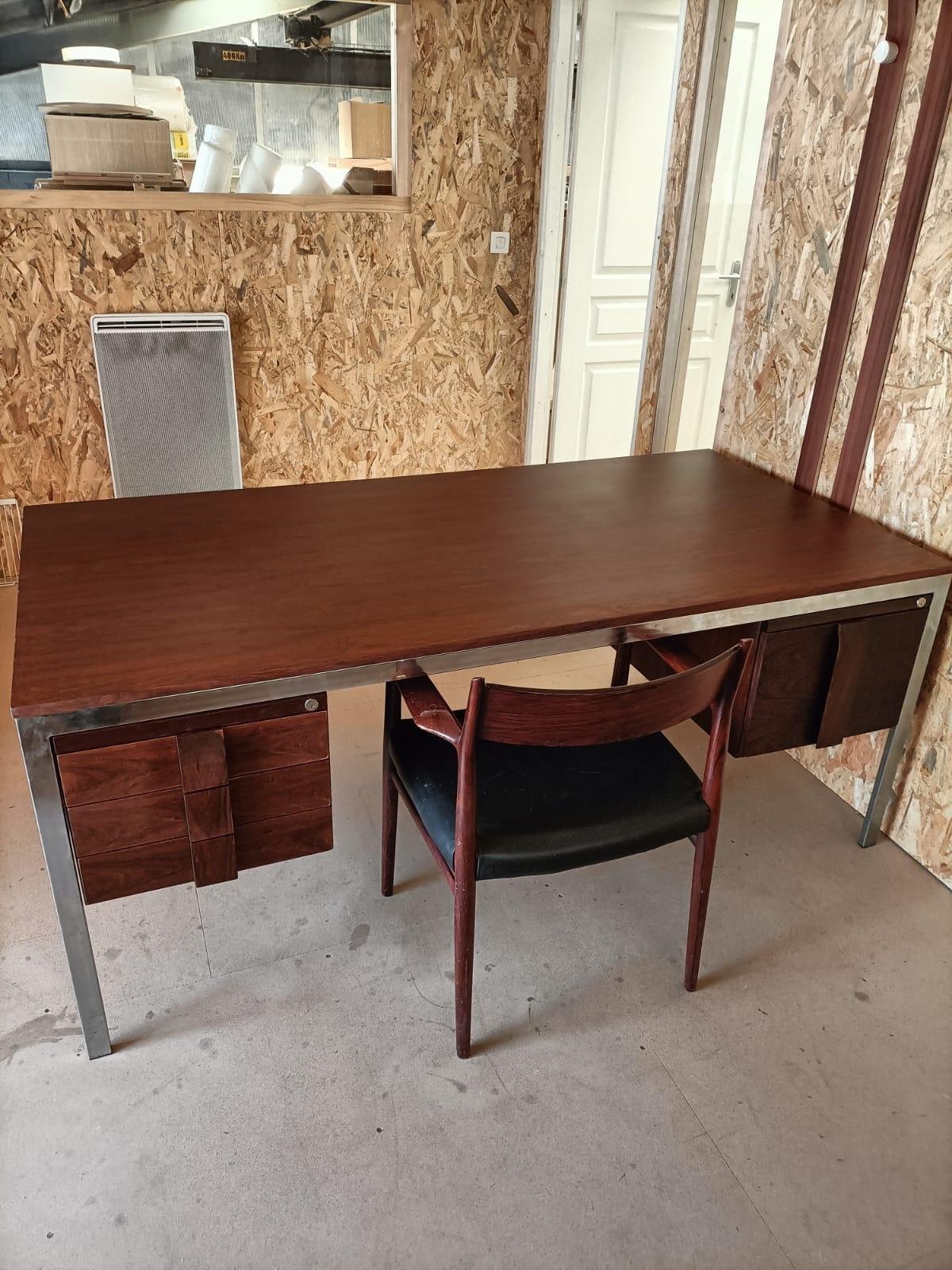 RARE : Bureau Jean Gillon en palissandre de Rio – Image 2